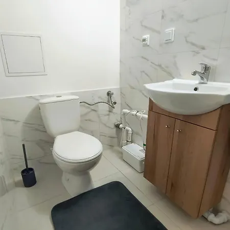 Pod Lasem Pracownicze *