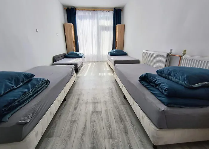 民宿 Pod Lasem Pracownicze Goleniów